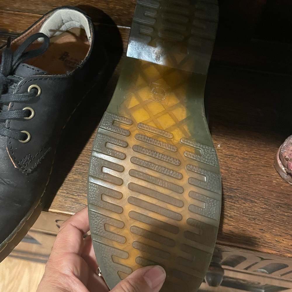 Dr Martens black shoes - Picture 4 of 7
